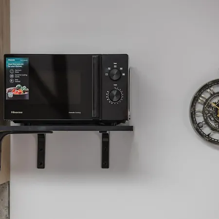 Rynek Jezycki Roof Loft شقة