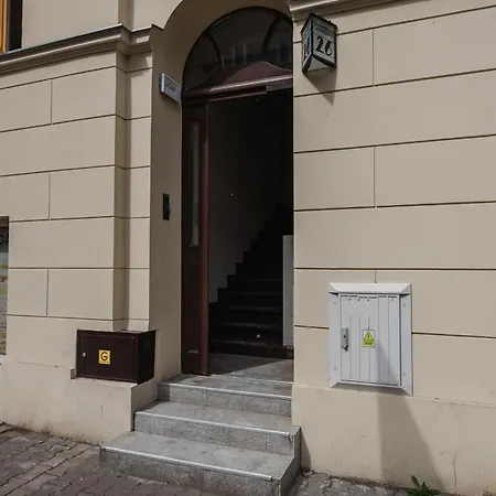 Apartment Rynek Jezycki Roof Loft